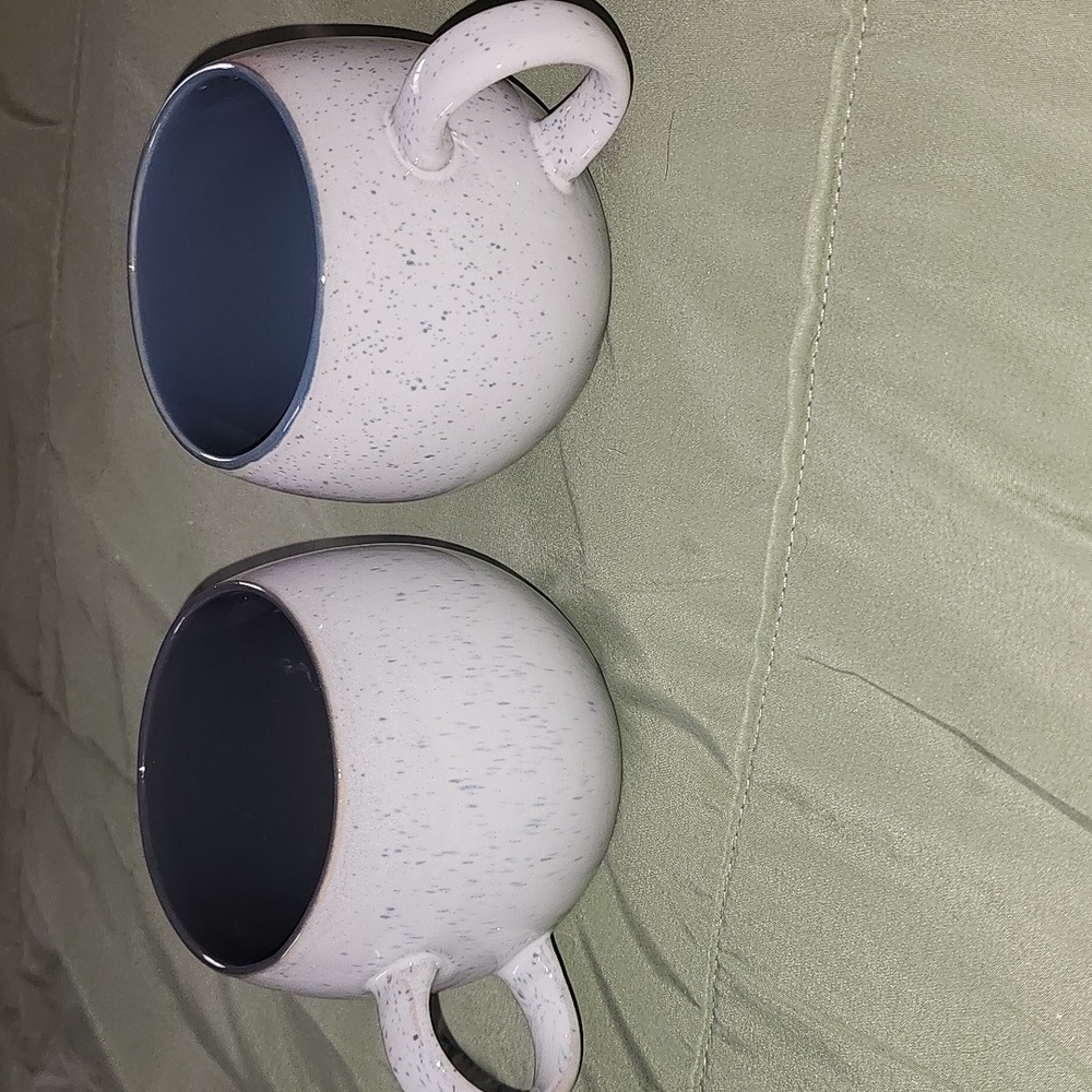 New Orly Maison Speckled Reactive Glaze Round Mugs